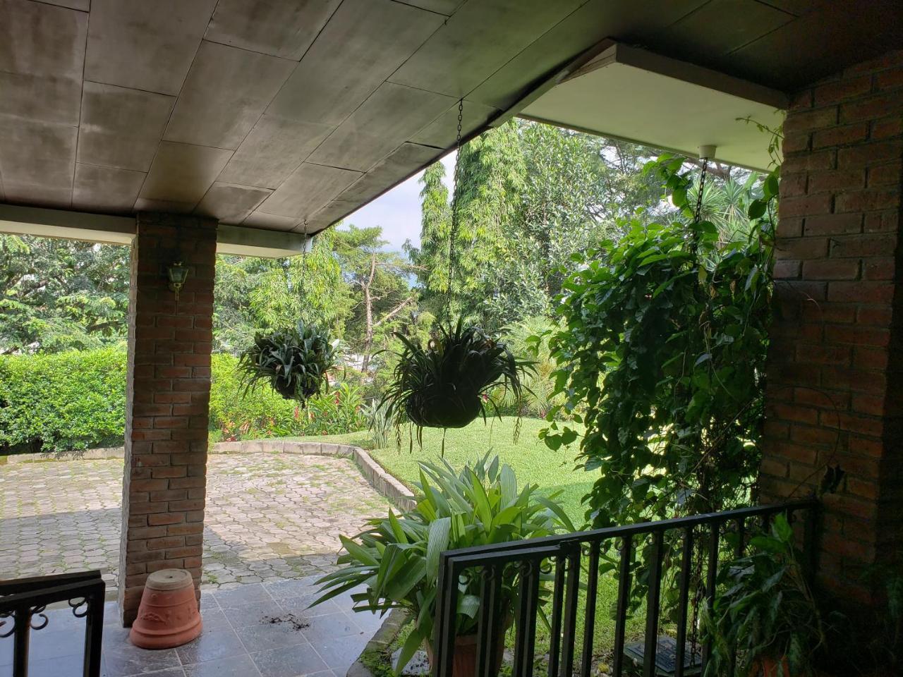 Domus Hotel San Salvador Exterior photo