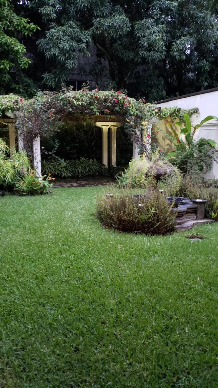 Domus Hotel San Salvador Exterior photo