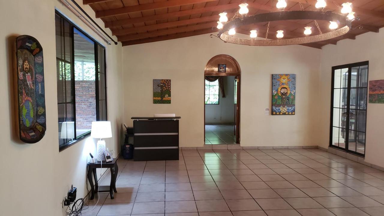 Domus Hotel San Salvador Exterior photo