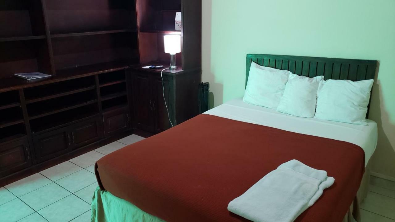 Domus Hotel San Salvador Exterior photo
